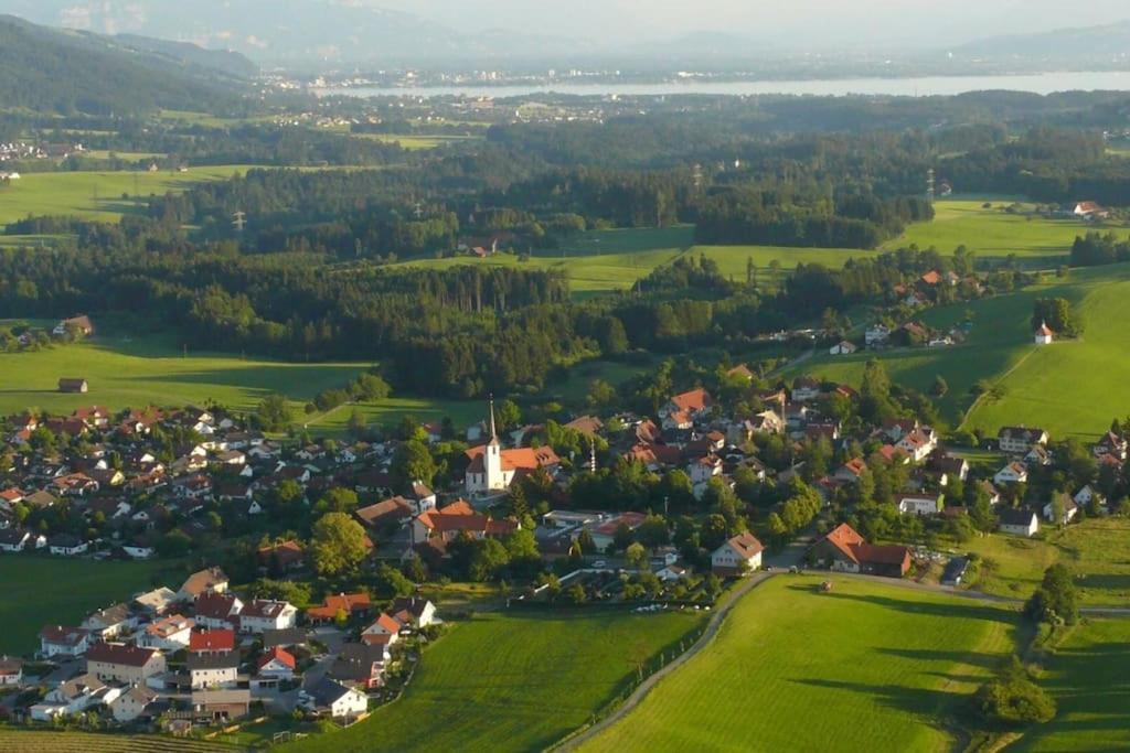 Wohlfuehlapartment Mit Charme Hergensweiler Exterior foto